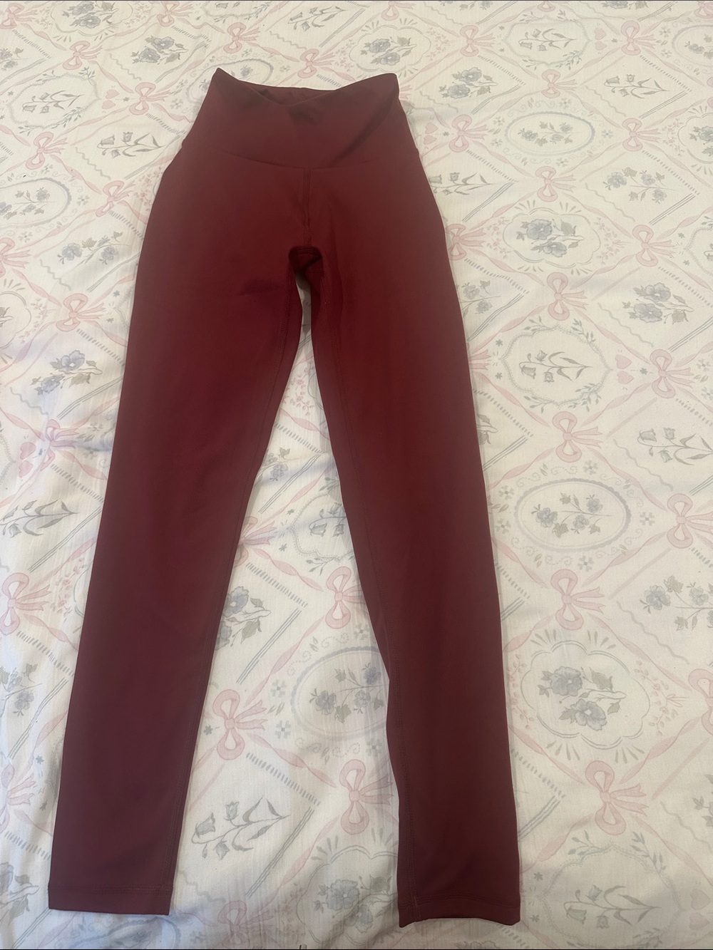 Adidas High-Waist Burgundy Leggings
Aeroready style. Never been worn